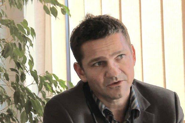 یک کارشناس آلمانی: برگ برنده دست ایران است یک کارشناس آلمانی: برگ برنده دست ایران است