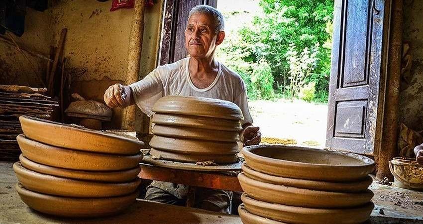 آیین نامه اجرایی قانون حمایت از هنرمندان و فعالان صنایع دستی به دولت ارسال شد